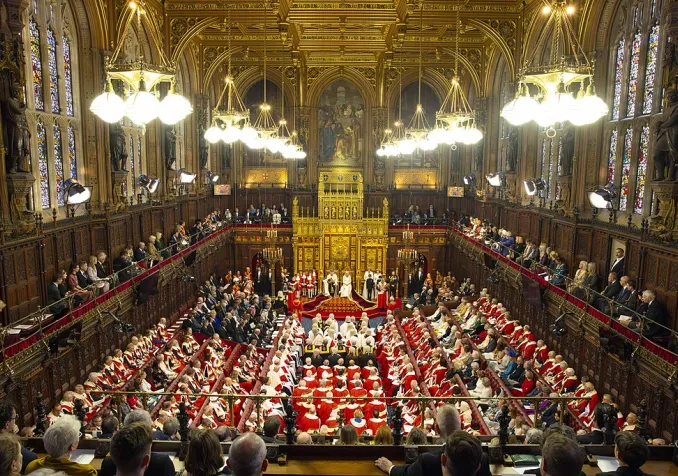 La session d'ouverture du Parlement dans la Chambre des Lords 2023 ©House of Lords, Roger Harris, CC BY 2.0 Wikimedia Commons