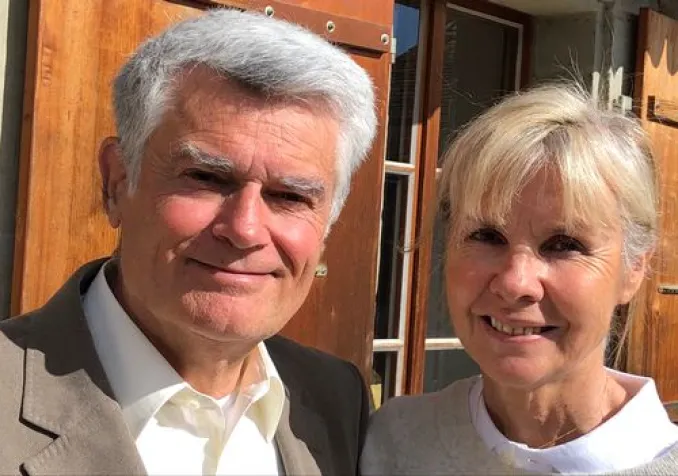 William Frei, ancien consul de Suisse à Shanghaï et sa femme, Joëlle Marie © Gabrielle Desarzens / RTSreligion