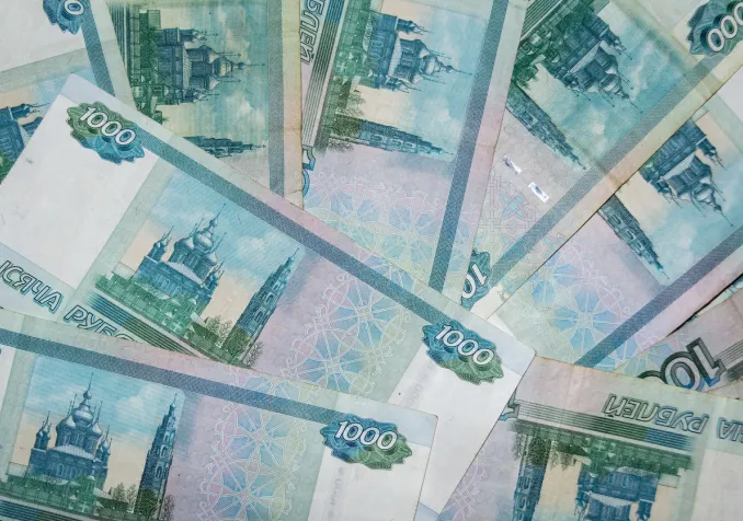 Billet de 1000 roubles ©iStock