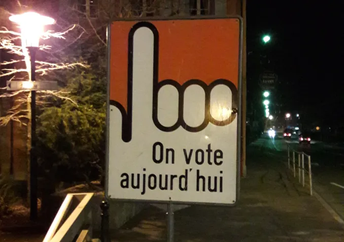 Panneau annonçant une votation