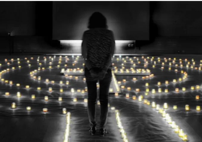 Le labyrinthe de lumière, se déplacer dans l’espace et marcher au fond de soi. © DR Le labyrinthe de lumière, se déplacer dans l’espace et marcher au fond de soi. © DR