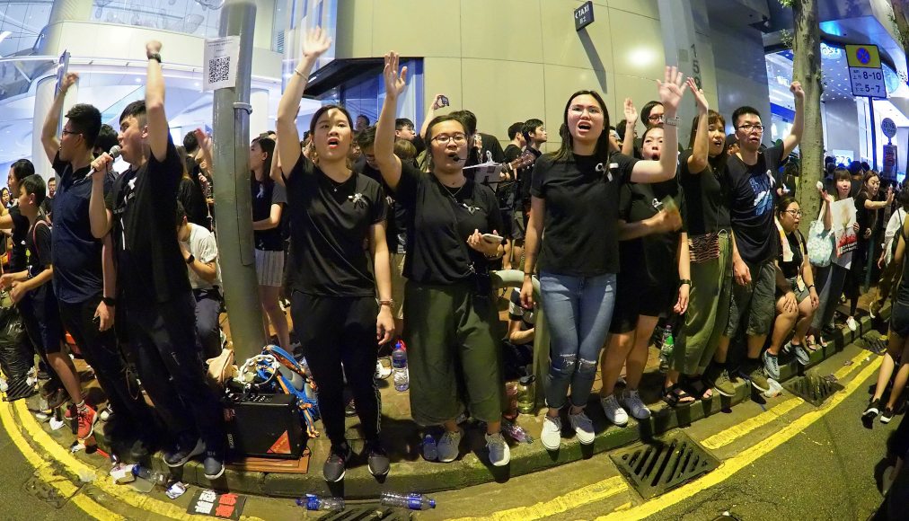 Les chrétiens hongkongais chantent "Sing Hallelujah to the Lord" lors des manifestations de 2019 Les chrétiens hongkongais chantent "Sing Hallelujah to the Lord" lors des manifestations de 2019 / ©Flikr/Etan Liam
