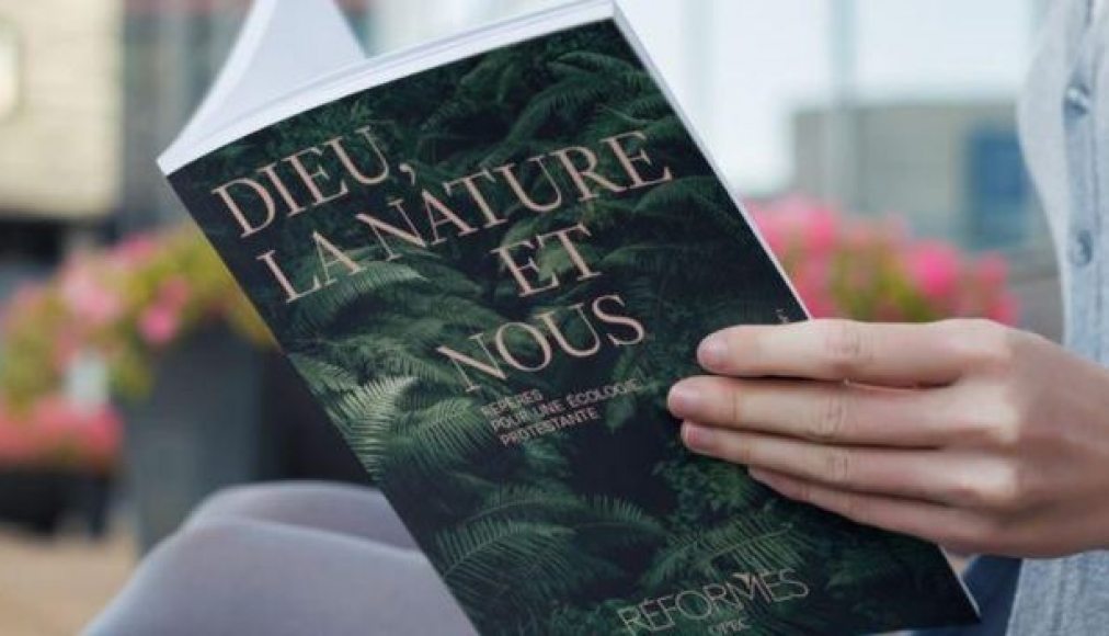 "Dieu, la nature et nous", premier hors-série de Réformés sorti le 26 mars 2021 "Dieu, la nature et nous", premier hors-série de Réformés sorti le 26 mars 2021 / ©Réformés.ch