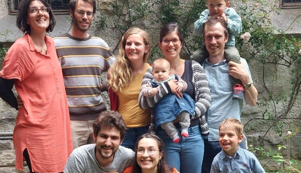 Inventer de nouvelles manières d’habiter, où communauté, spiritualité et vie active se nourrissent l’une l’autre: le défi de La grande tablée. Inventer de nouvelles manières d’habiter, où communauté, spiritualité et vie active se nourrissent l’une l’autre: le défi de La grande tablée. / © La grande tablée