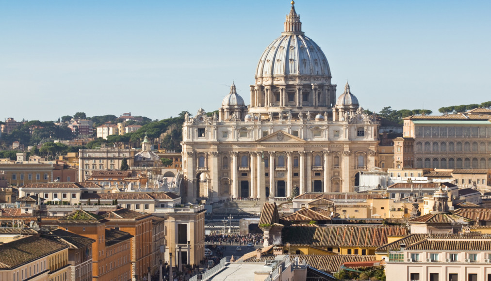 La basilique Saint-Pierre au Vatican La basilique Saint-Pierre au Vatican / ©iStock