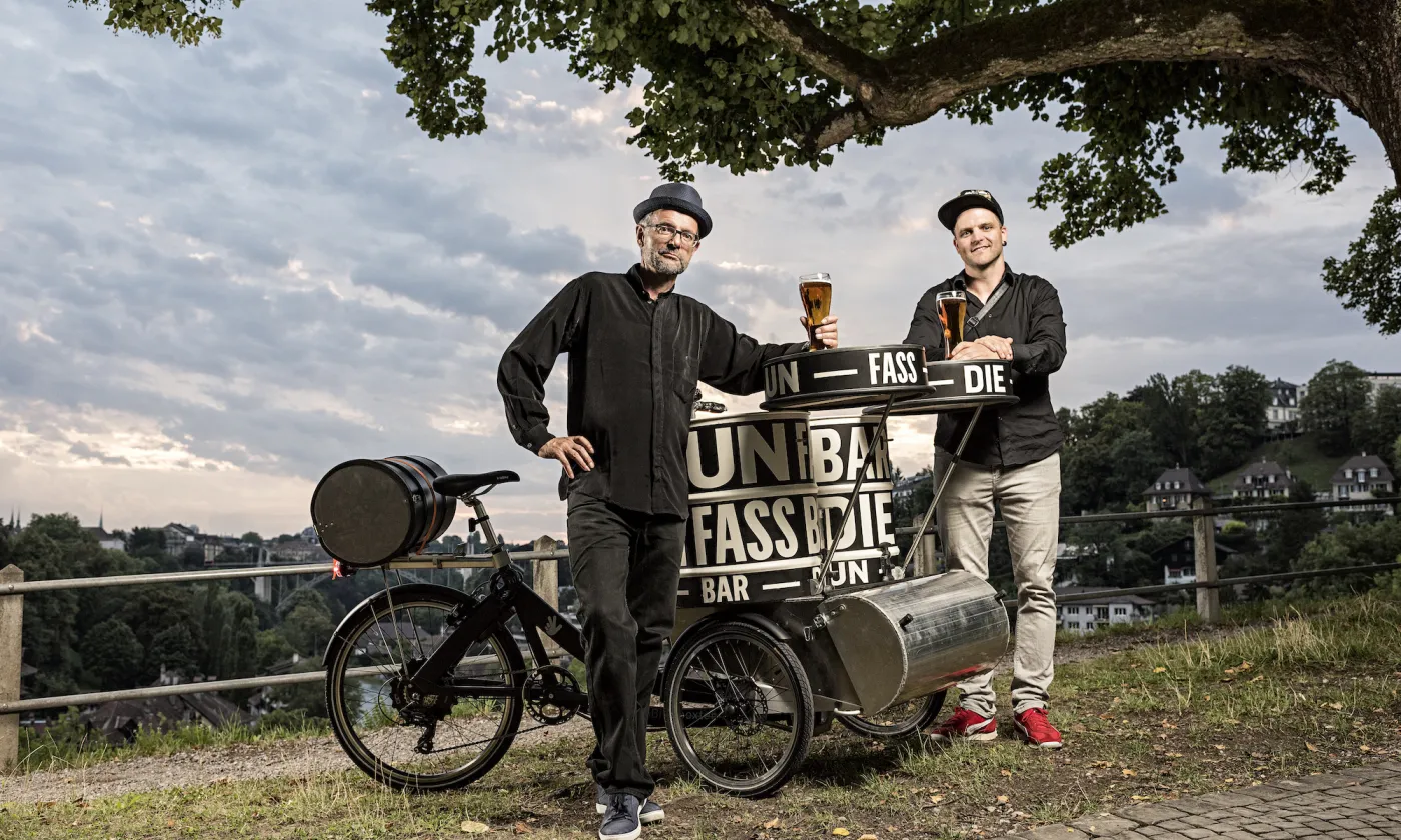 Avec le projet Unfassbar, deux pasteurs bernois partent sur les routes de la rencontre. @RJM_Unfassbar