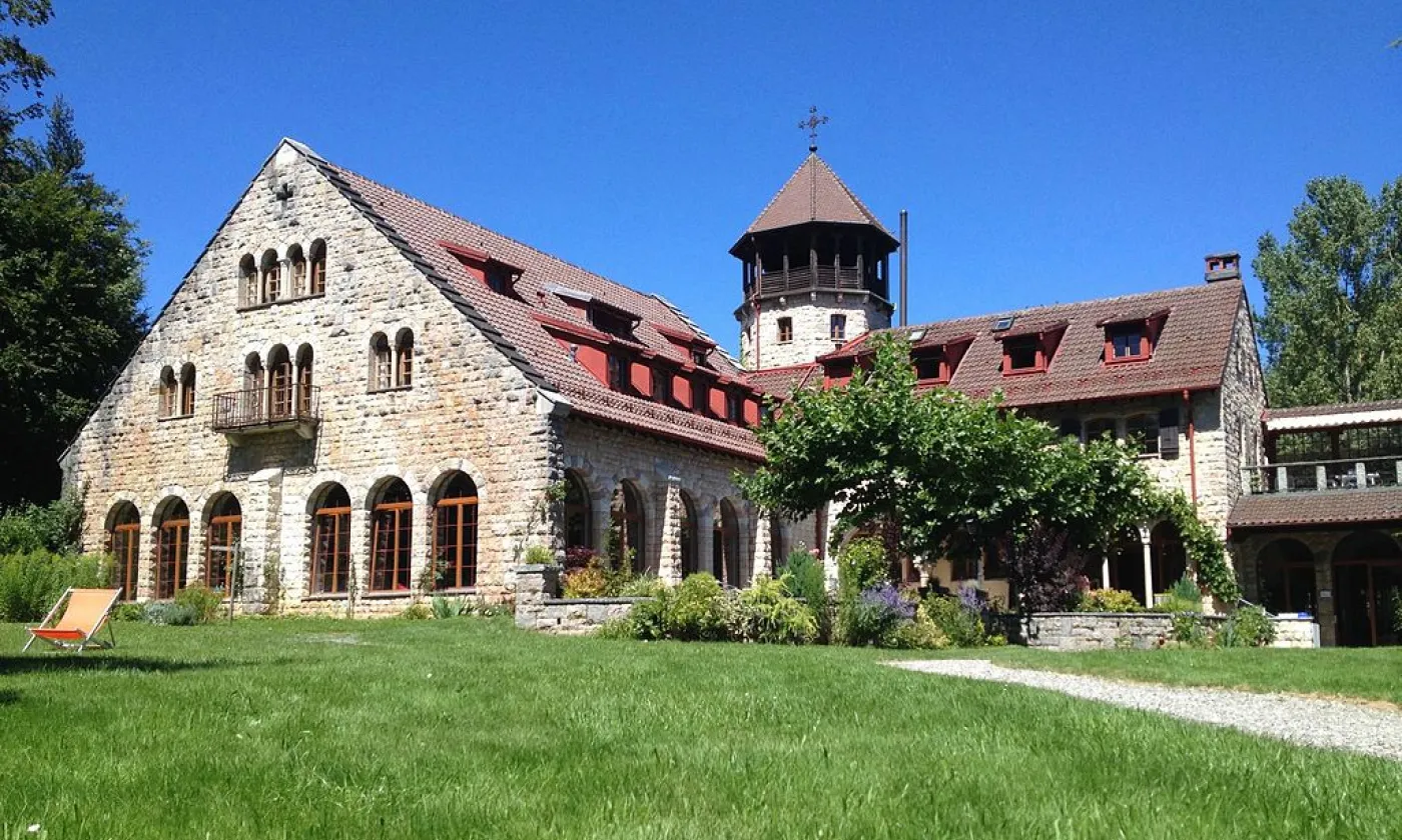 Crêt-Bérard ©SlvrKy, CC BY-SA 4.0 via Wikimedia Commons