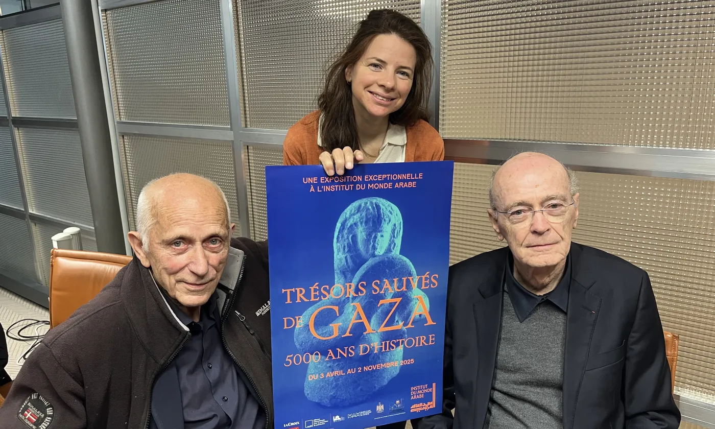 De gauche à droite: Jean-Baptiste Humbert, Marielle Fontanilles et Jean-Michel de Tarragon ©Gabrielle Dessarzens, RTSreligion