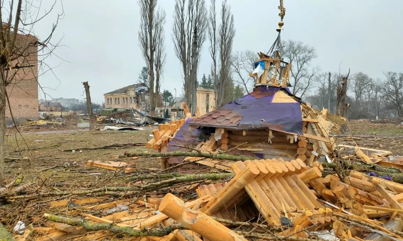 Une église détruite à Tchernihiv en avril 2022 ©State Emergency Service of Ukraine, CC BY 4.0 Wikimedia Commons