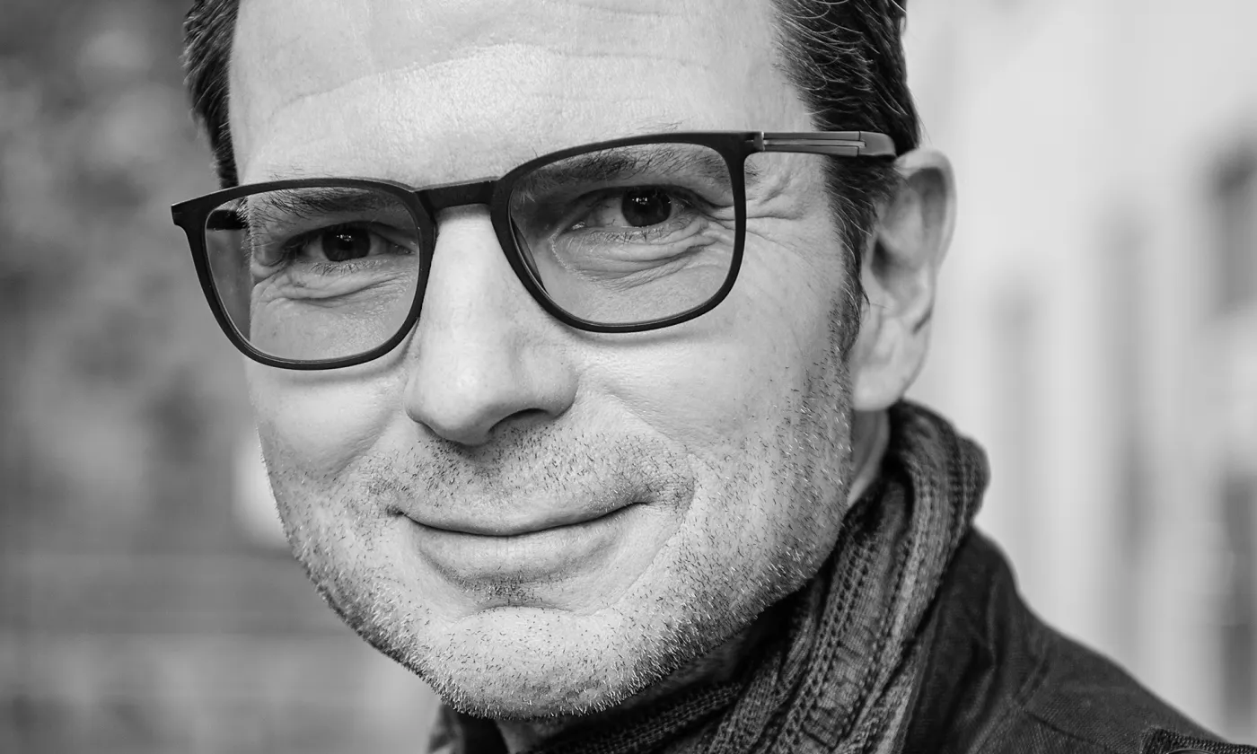 Yves Dutoit, 54 ans, marié, deux adolescents. Titulaire d'un master en lettres et d'un brevet d'enseignant, il est responsable, depuis les années 2000, des Éditions Agora. © Jean-Bernard Sieber