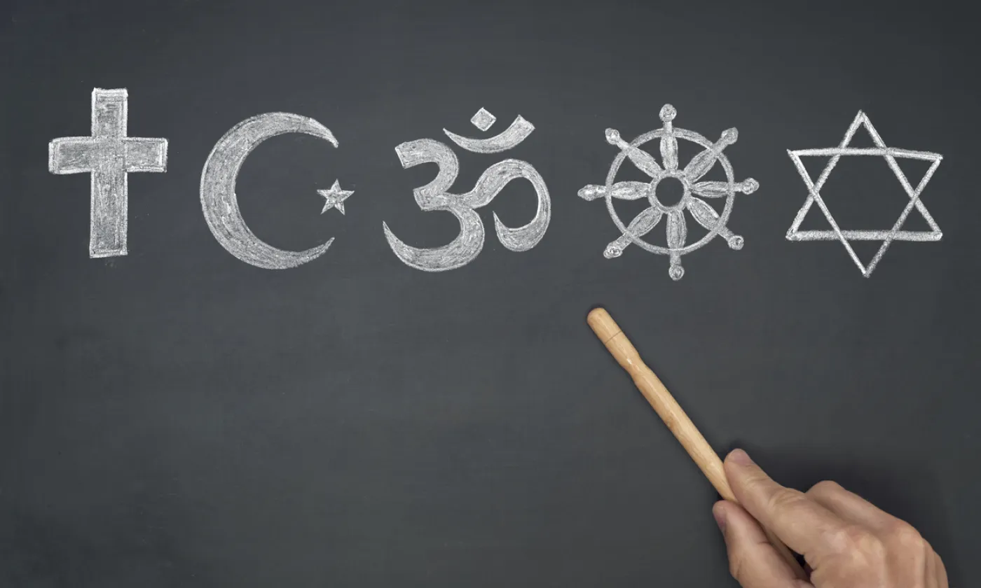 «La Suisse reste un patchwork en ce qui concerne l’enseignement du fait religieux», regrette Ruth Pfister, responsable du dicastère de la formation et de la culture au sein du Conseil de l’EERS.  IStock