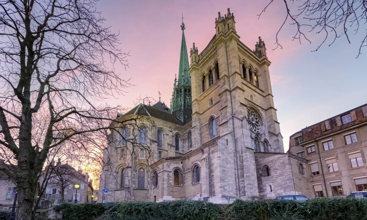 La cathédrale Saint-Pierre de Genève / © iStock