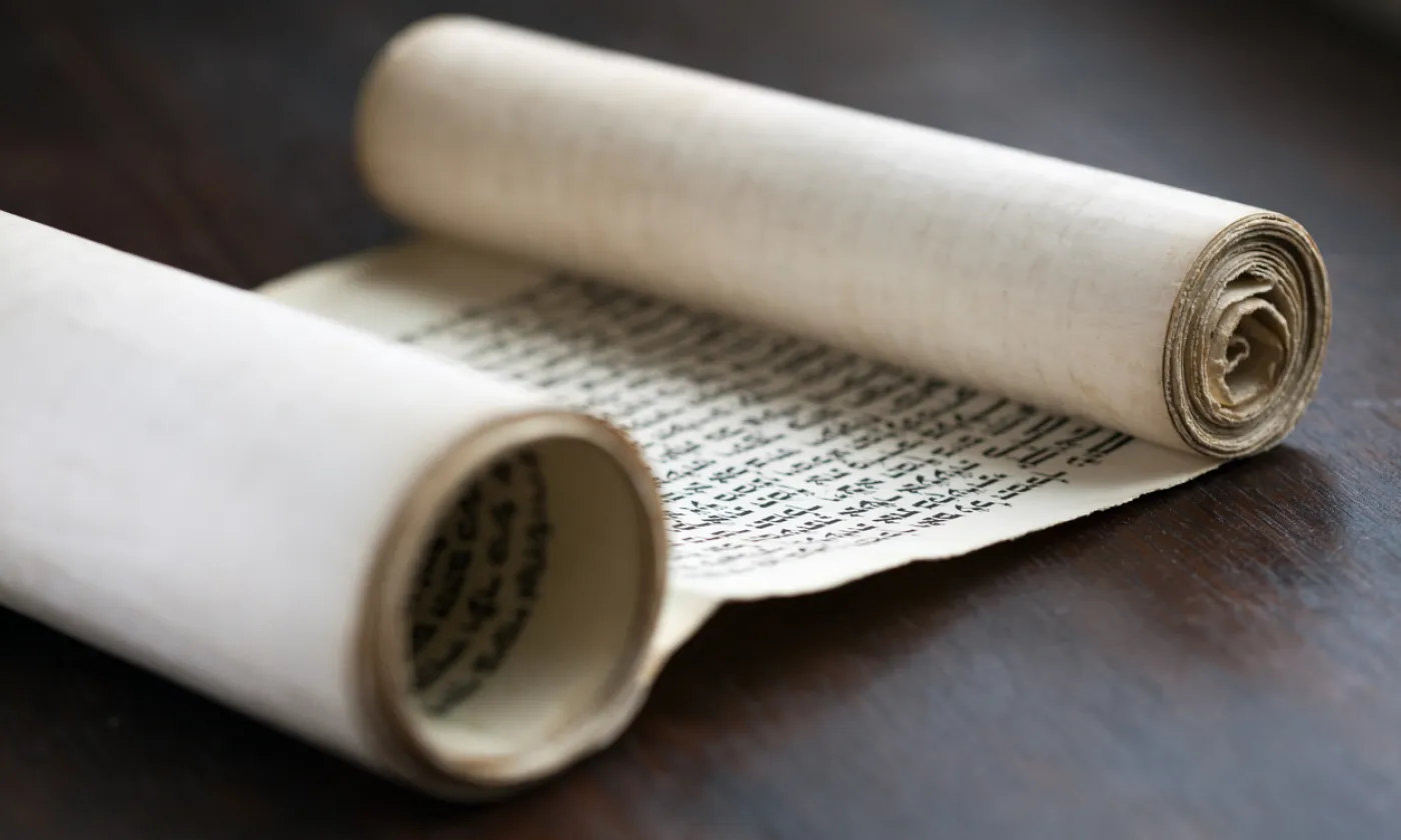 Le judaïsme lance l’écriture d’un rouleau de «Torah numérique» iStock