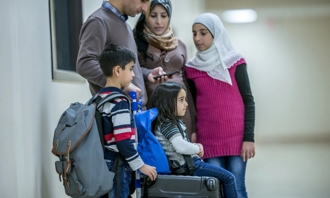 A Berne, la solidarité passe par le smartphone. ©iStock/FatCamera