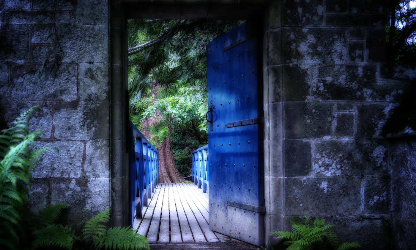 Porte bientôt ouverte