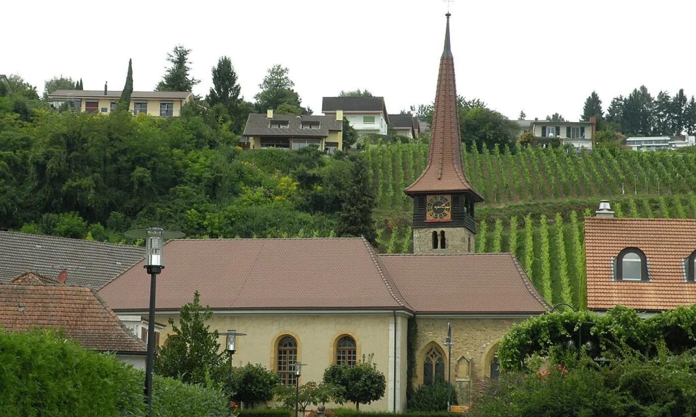 Temple de Môtier (©Pymouss, CC BY-SA 3.0 Wikimedia Commons)